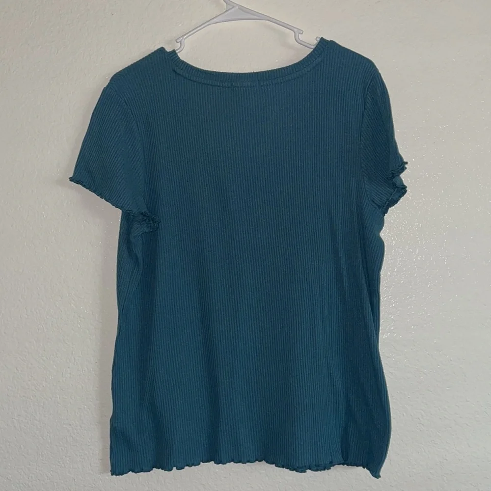 🌻XXL Maurices Ribbed V-neck Blouse💖 - Picture 2 of 4